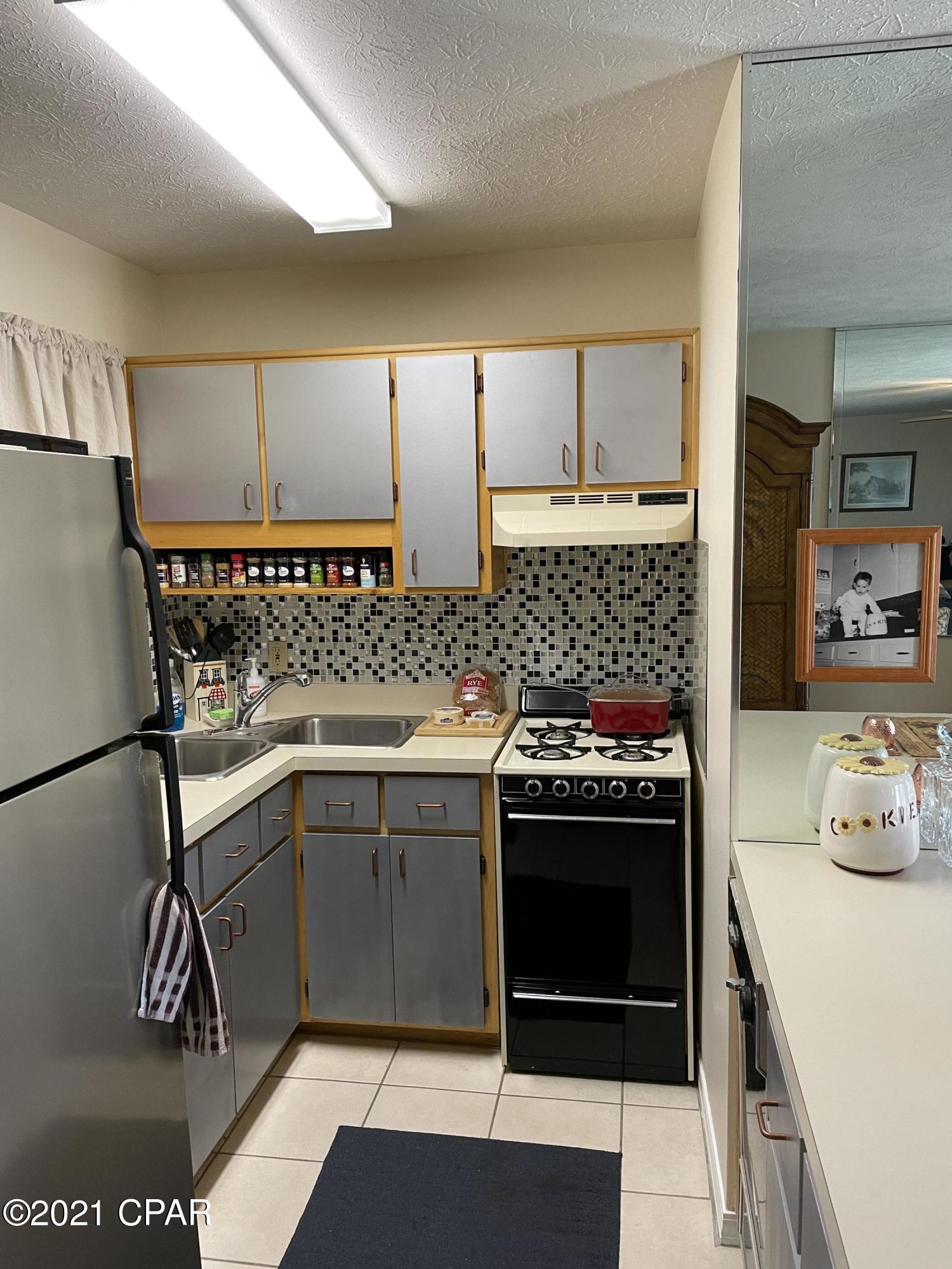 Pirate's Cove Inlet - Residential