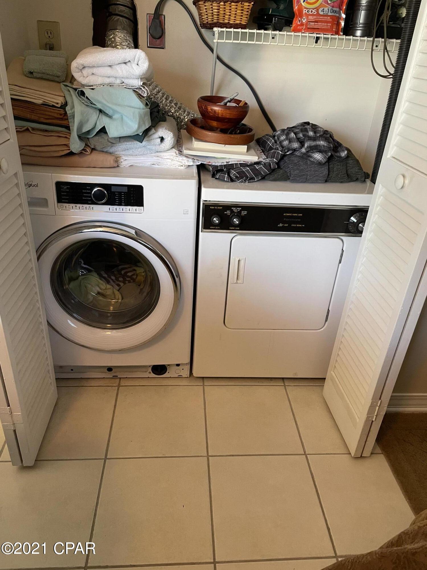 Pirate's Cove Inlet - Residential