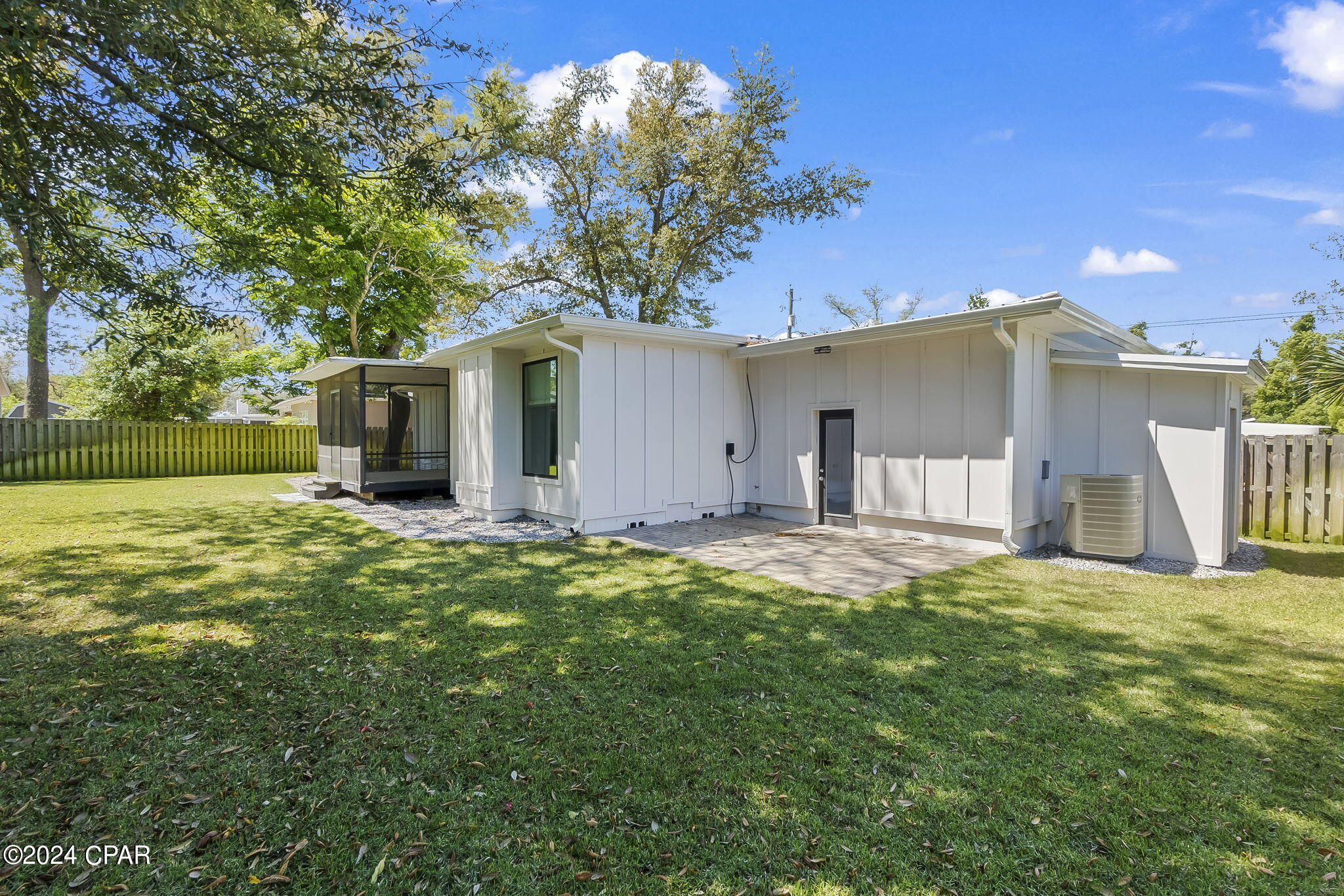 Sudduths 10Th Add - Residential