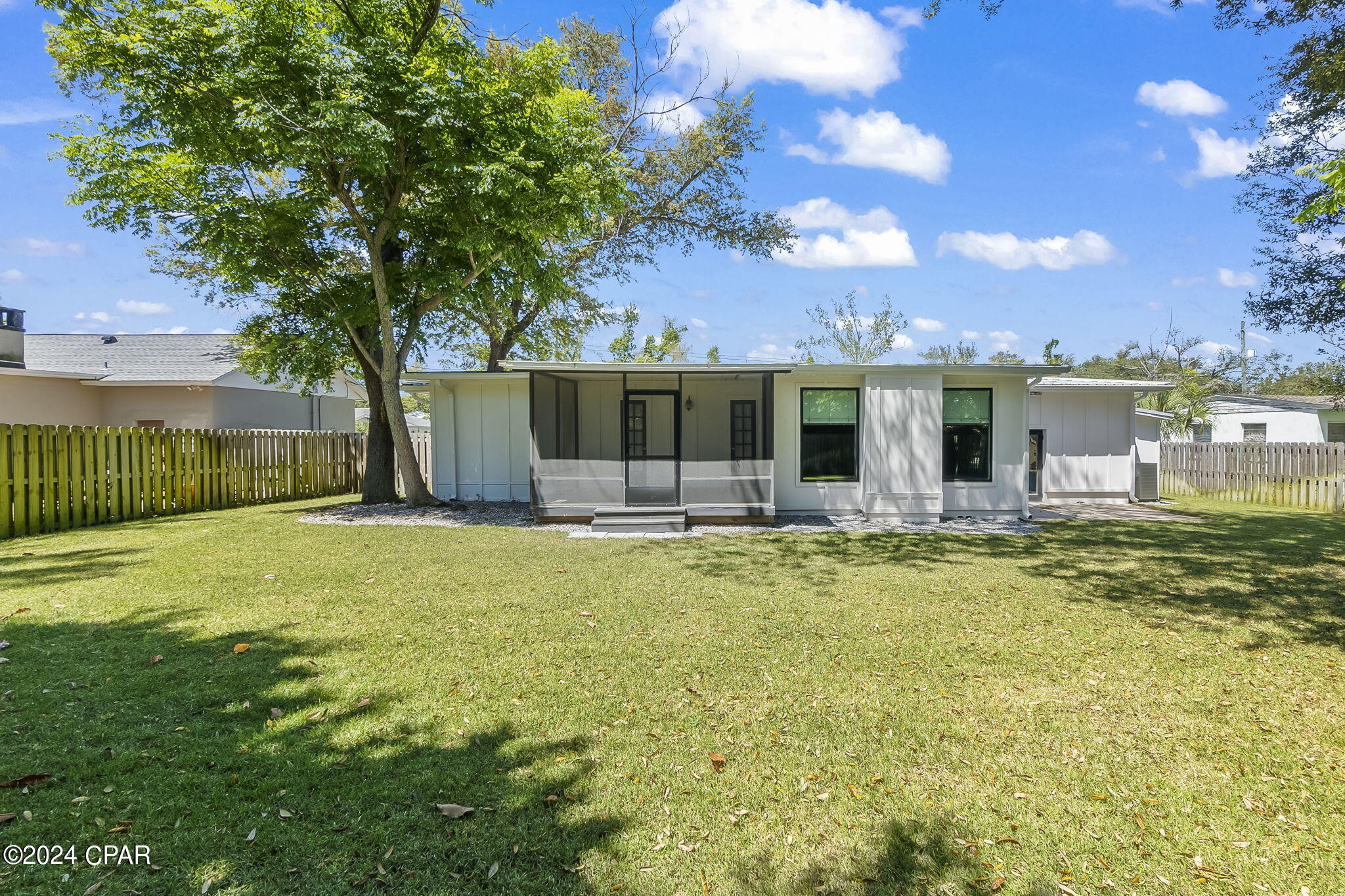 Sudduths 10Th Add - Residential