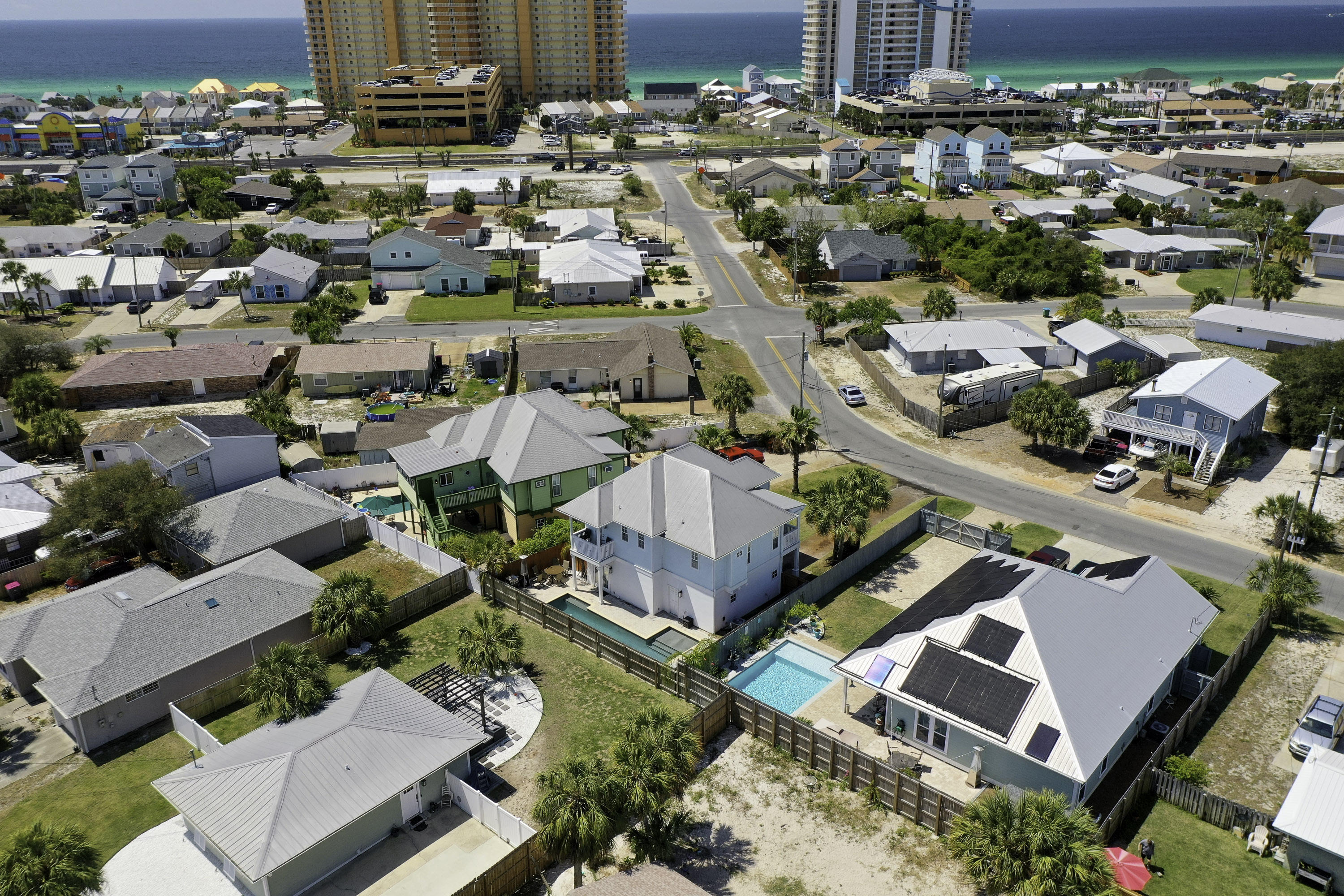 [No Recorded Subdiv] - Residential