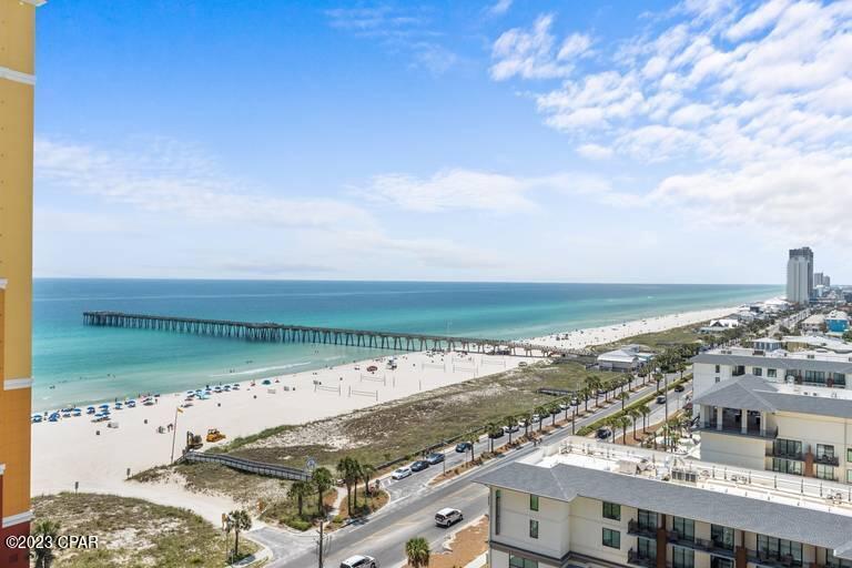 Calypso Towers III - Residential