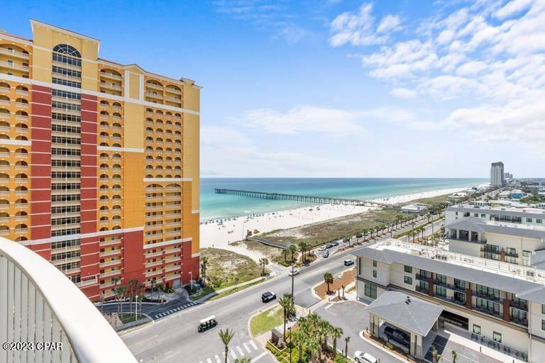 Calypso Towers III - Residential