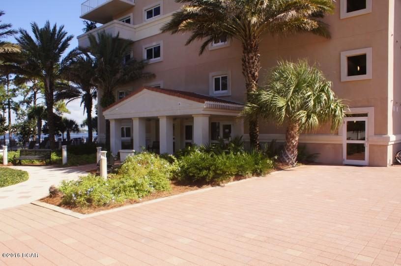 Magnolia Bay Club - Residential