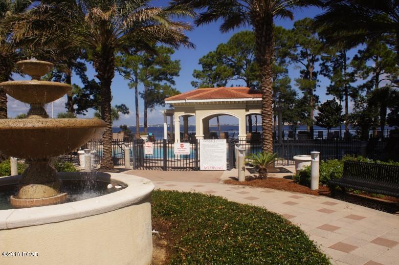 Magnolia Bay Club - Residential