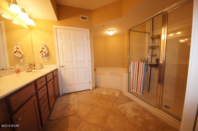 Magnolia Bay Club - Residential