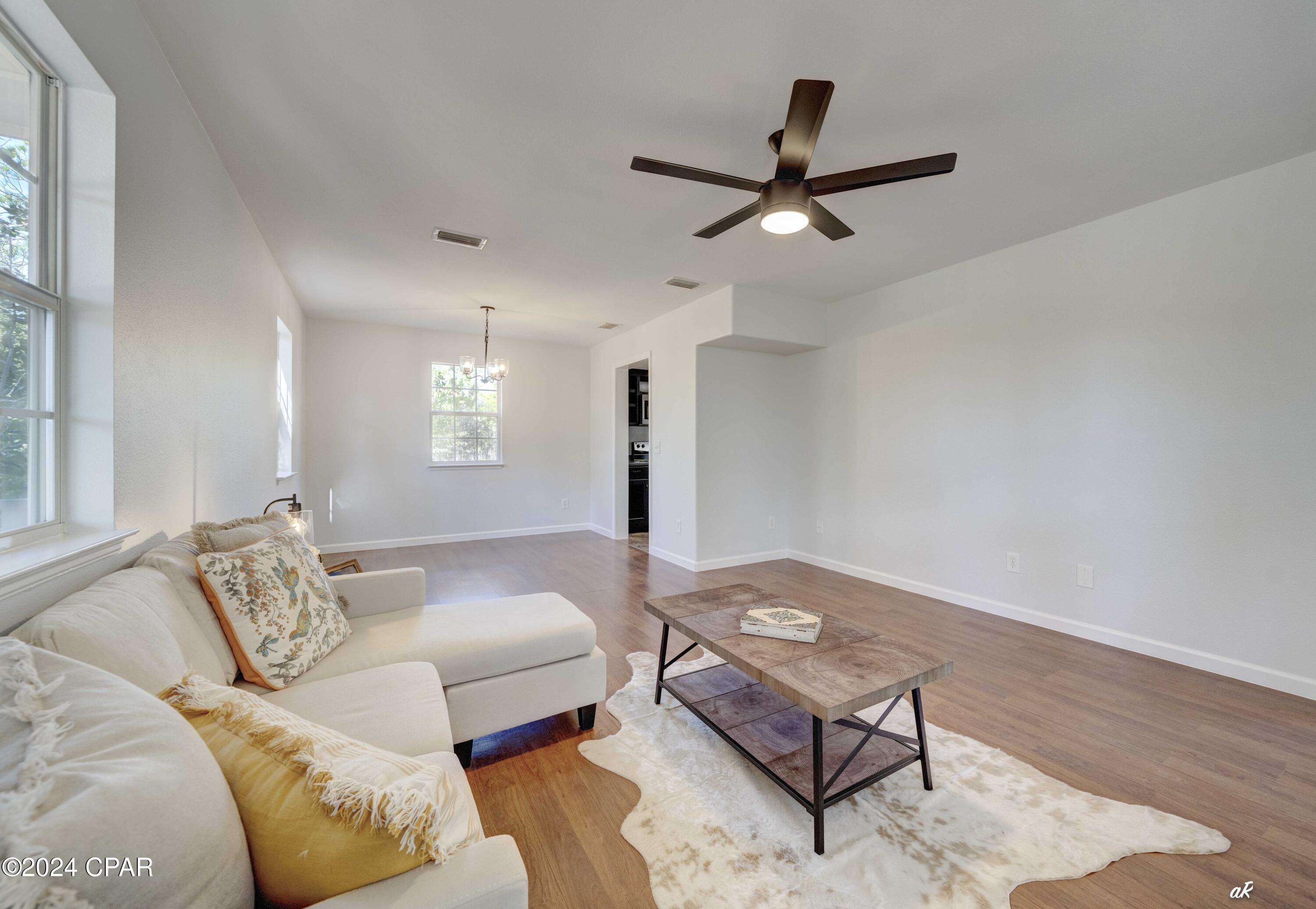 Leisure Lakes 1st Add - Residential