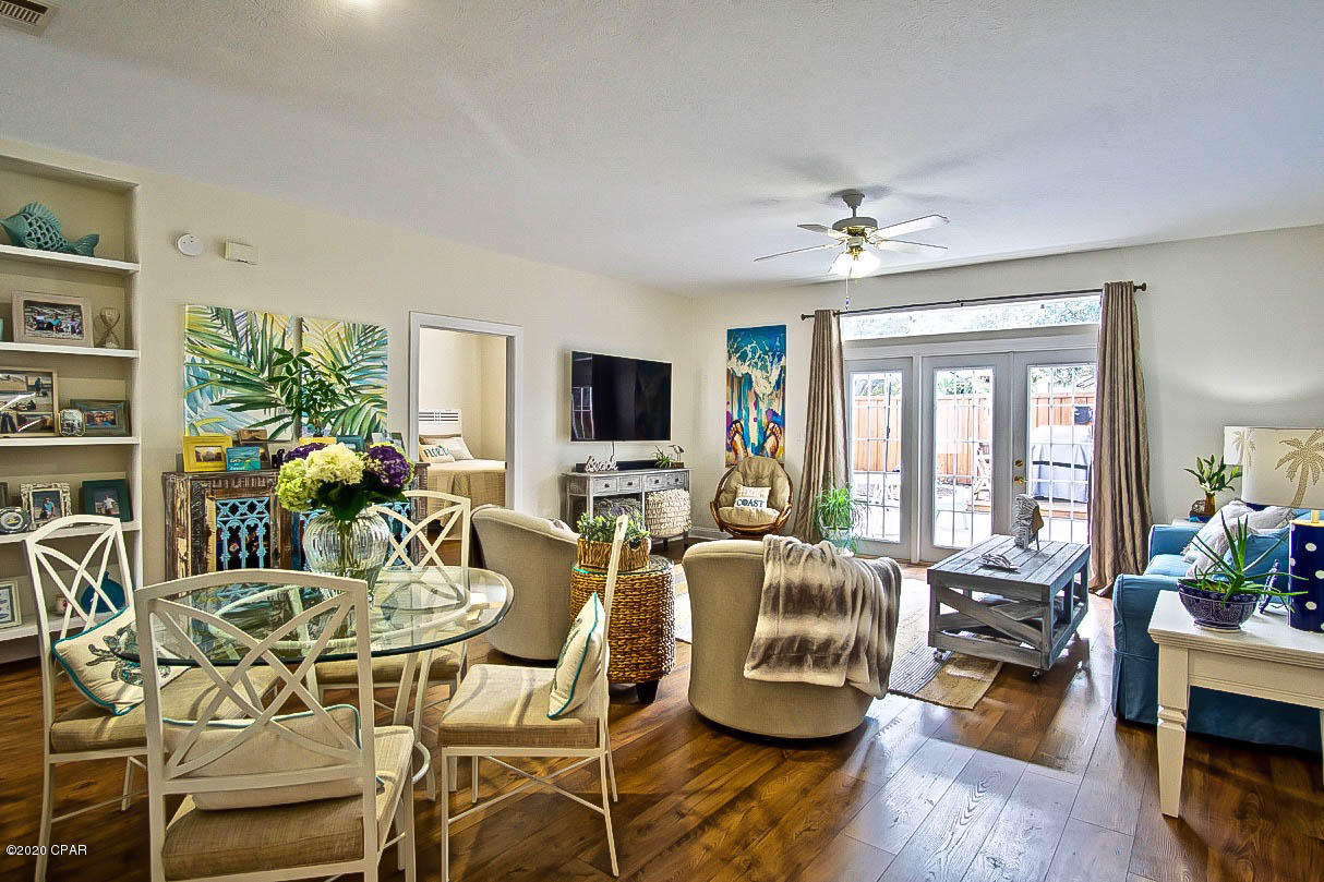 Riviera Beach 1st Add - Residential