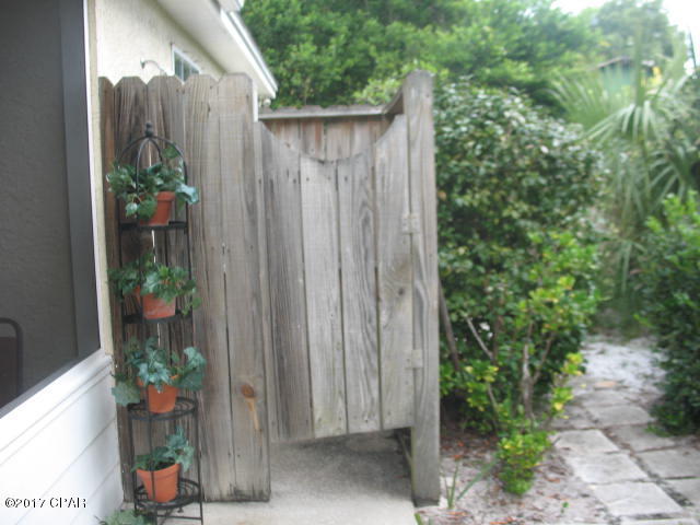 Riviera Beach - Residential