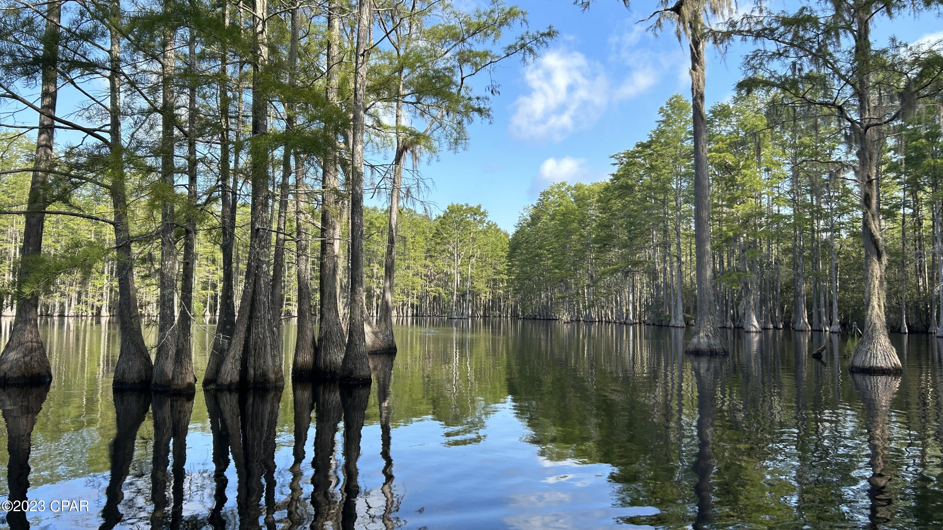 [No Recorded Subdiv] - Land