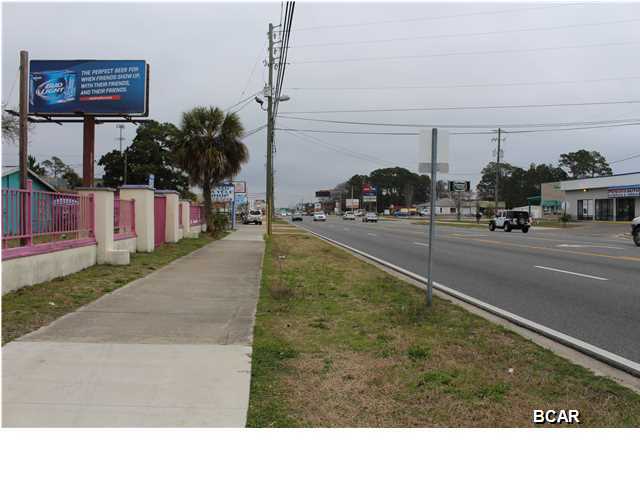 Gulf Coast Hwy - Commercial Sale