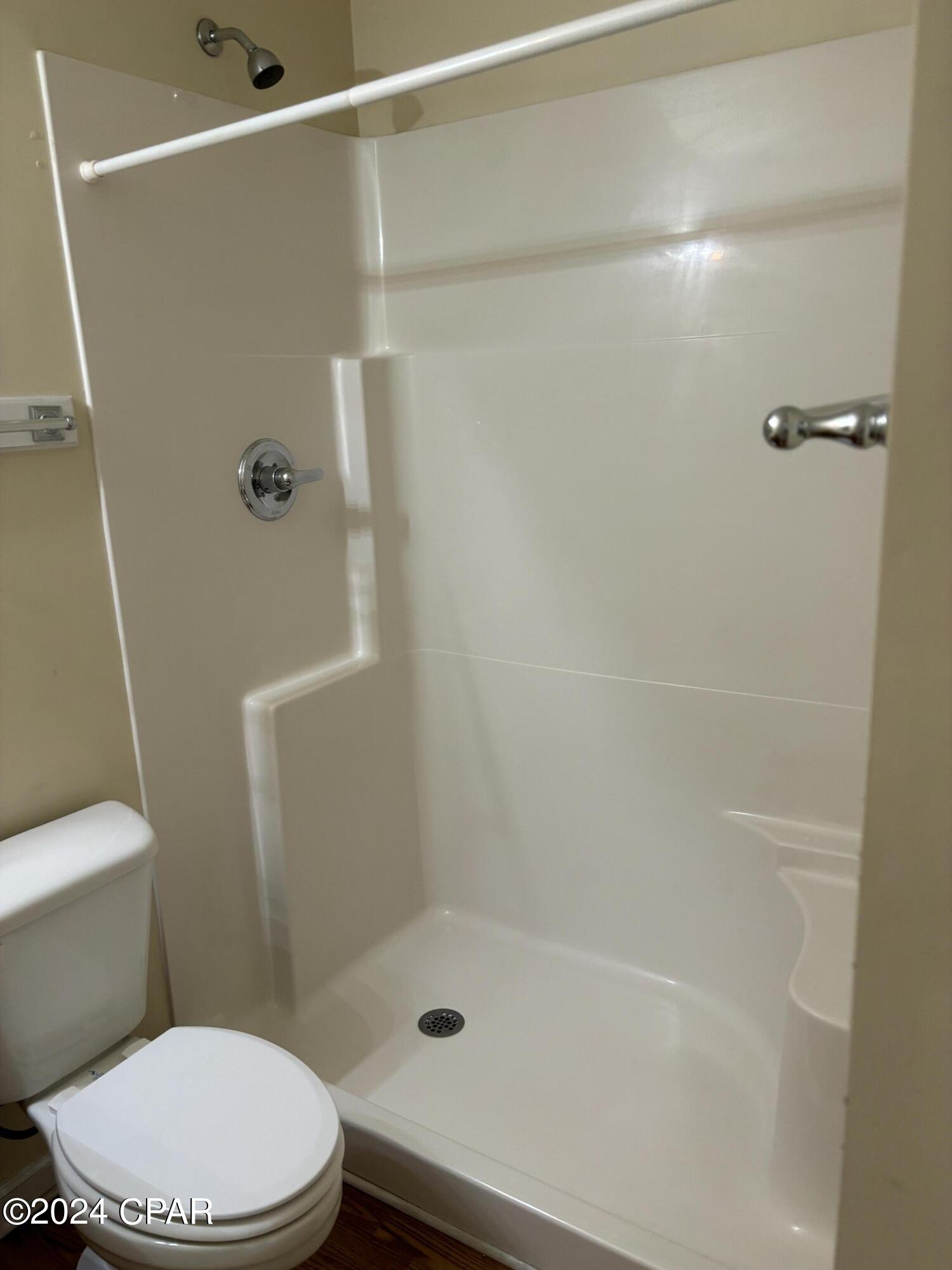 [No Recorded Subdiv] - Residential Lease