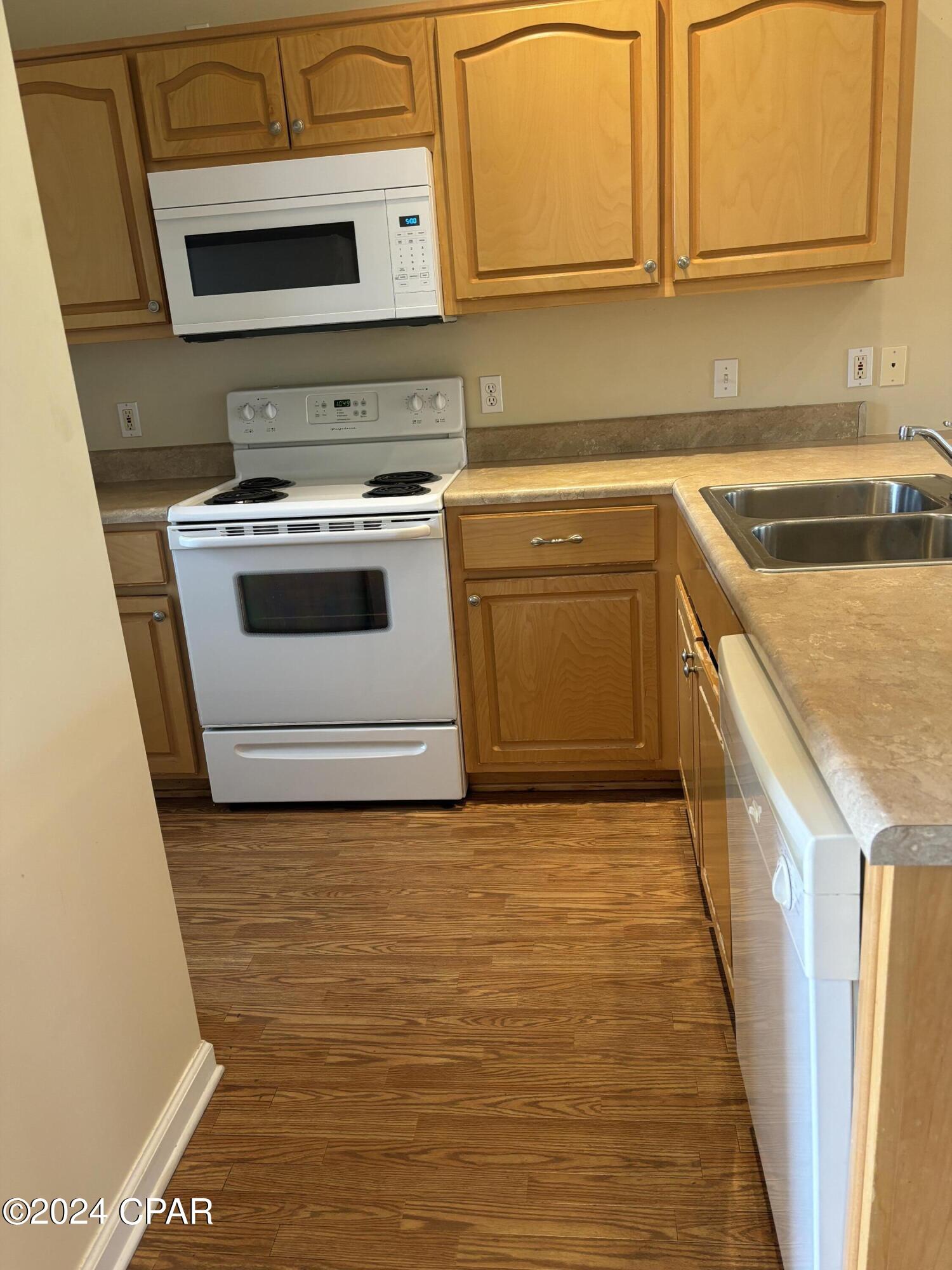 [No Recorded Subdiv] - Residential Lease