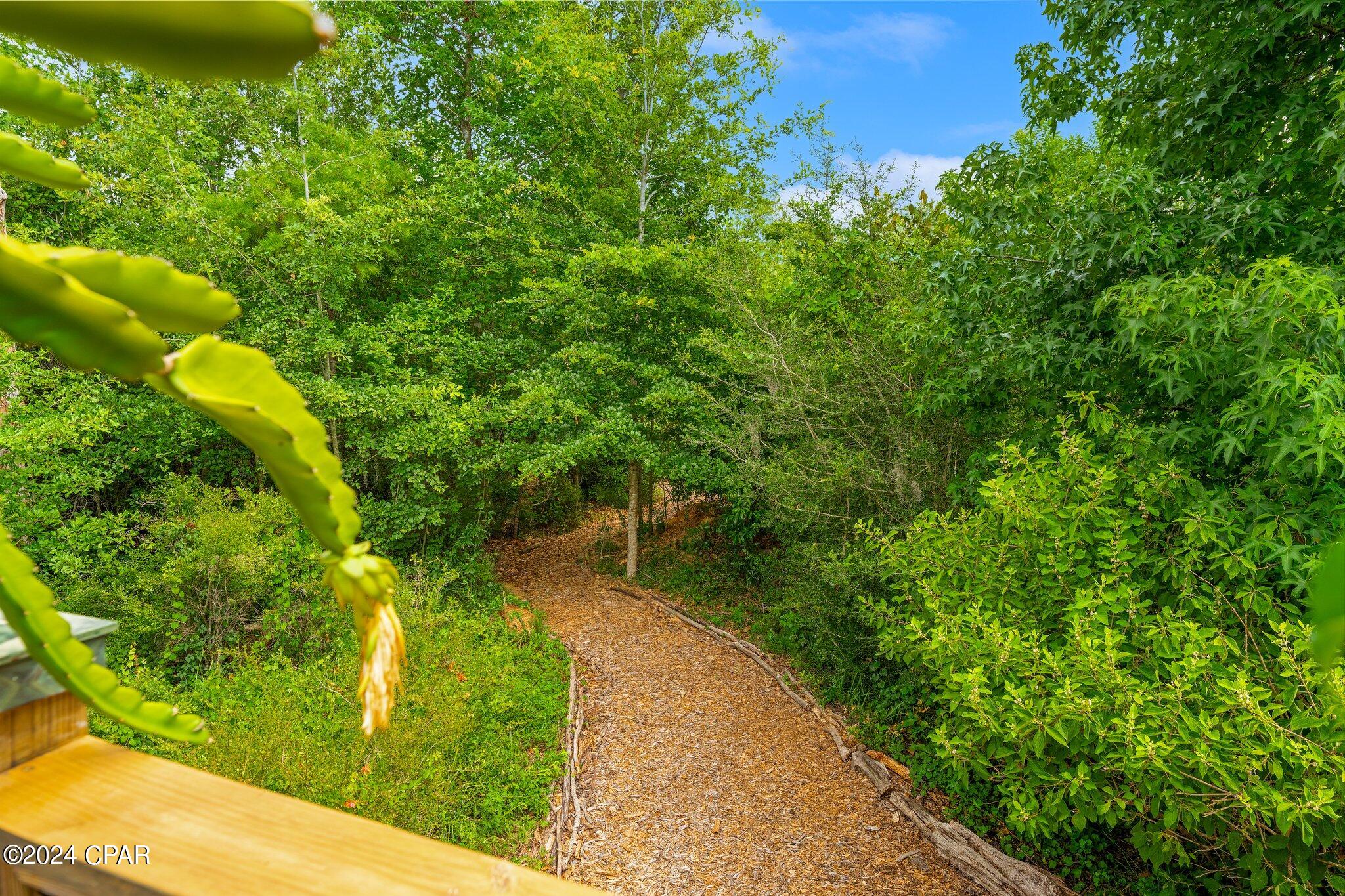 Lake Forest Estates - Residential