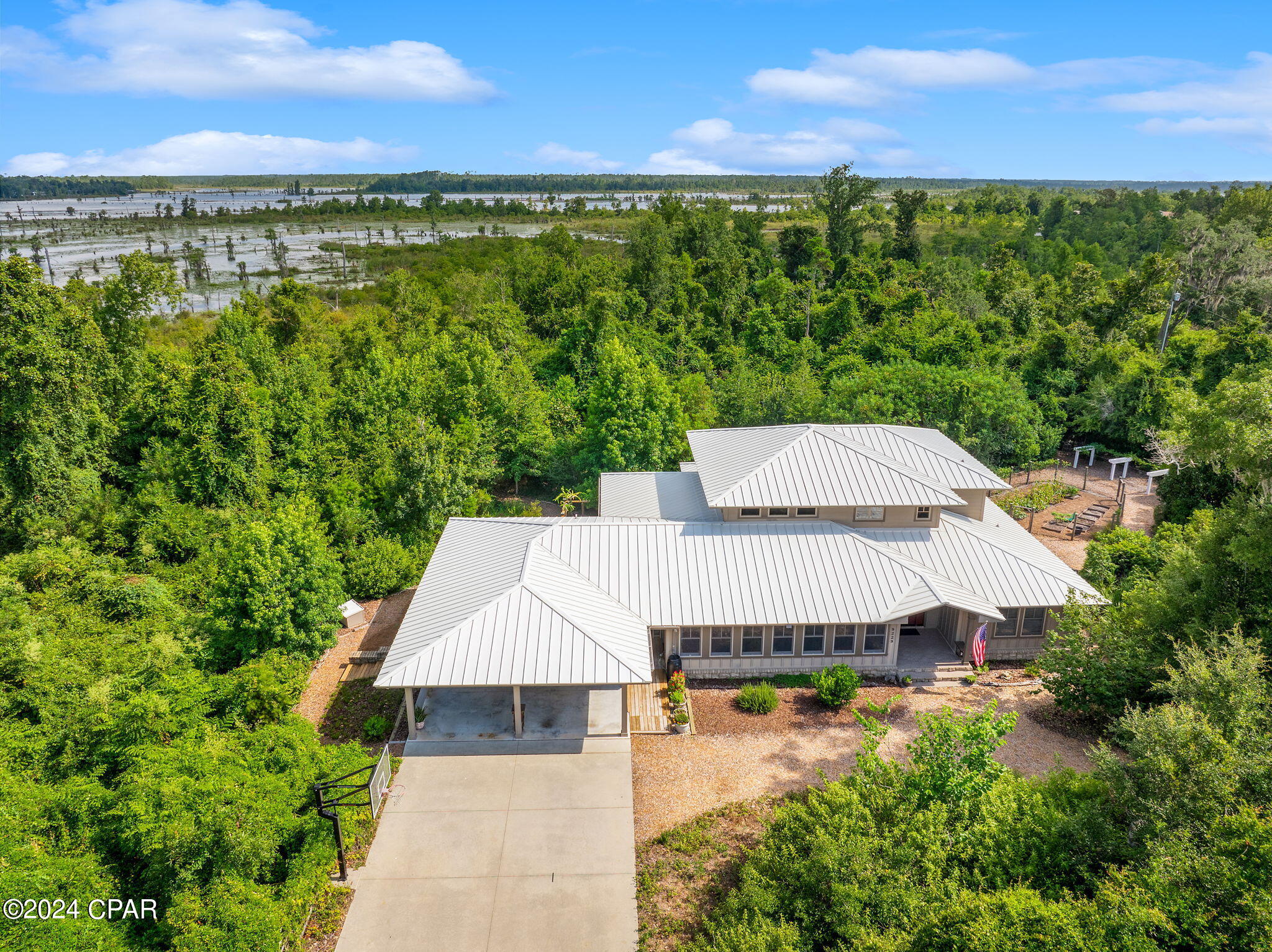 Lake Forest Estates - Residential