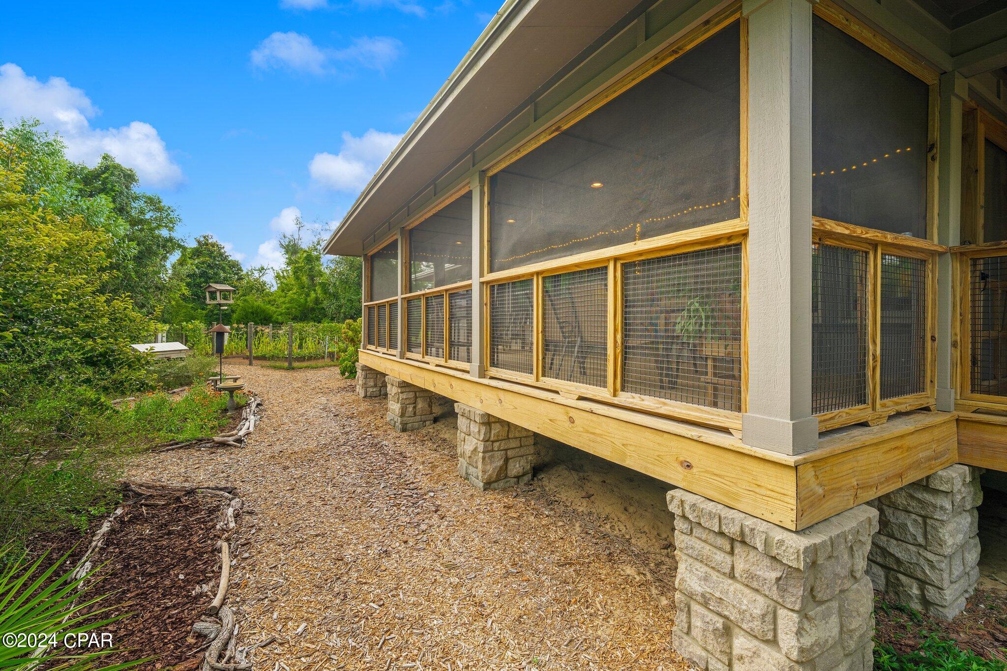 Lake Forest Estates - Residential