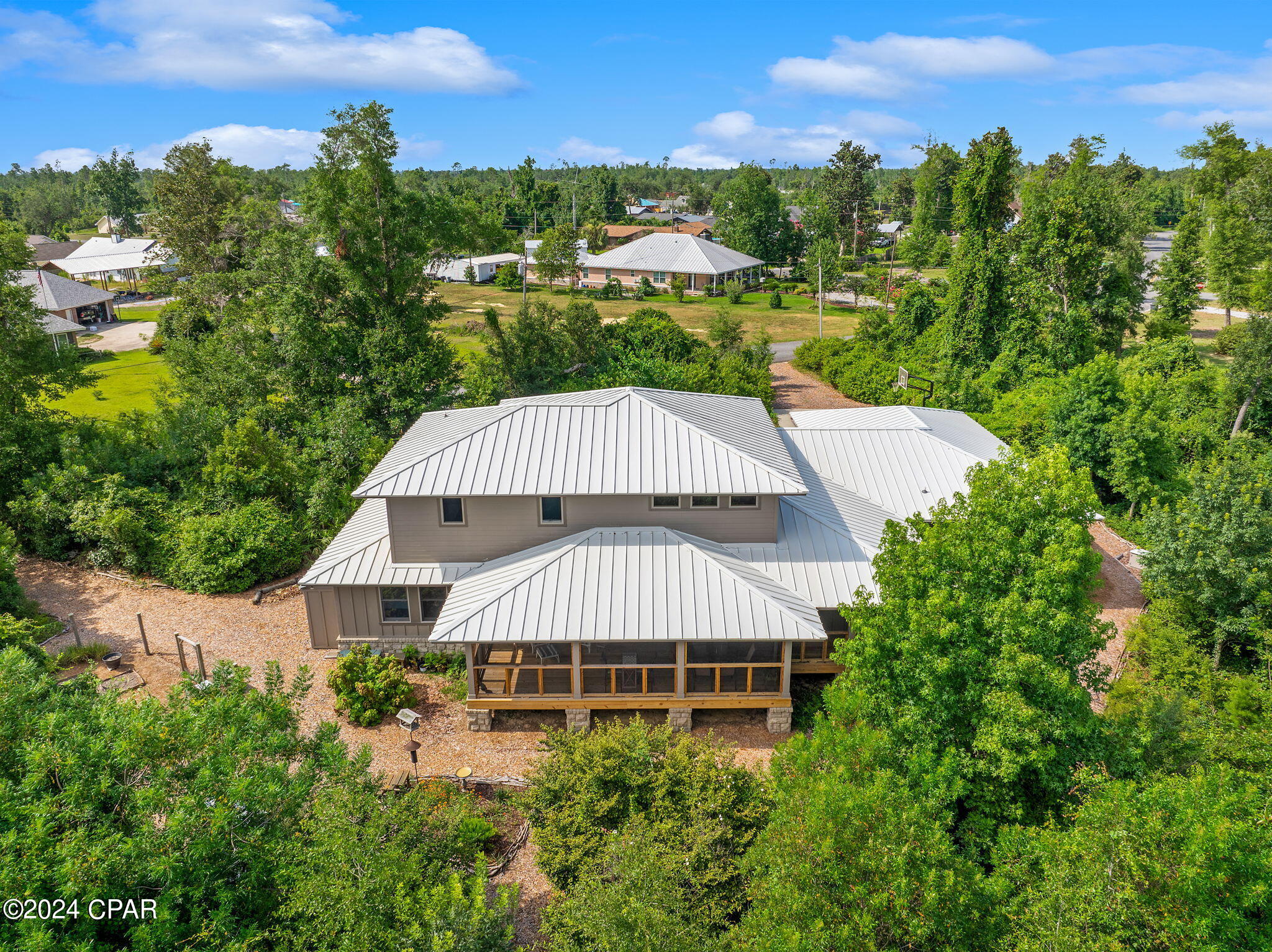 Lake Forest Estates - Residential