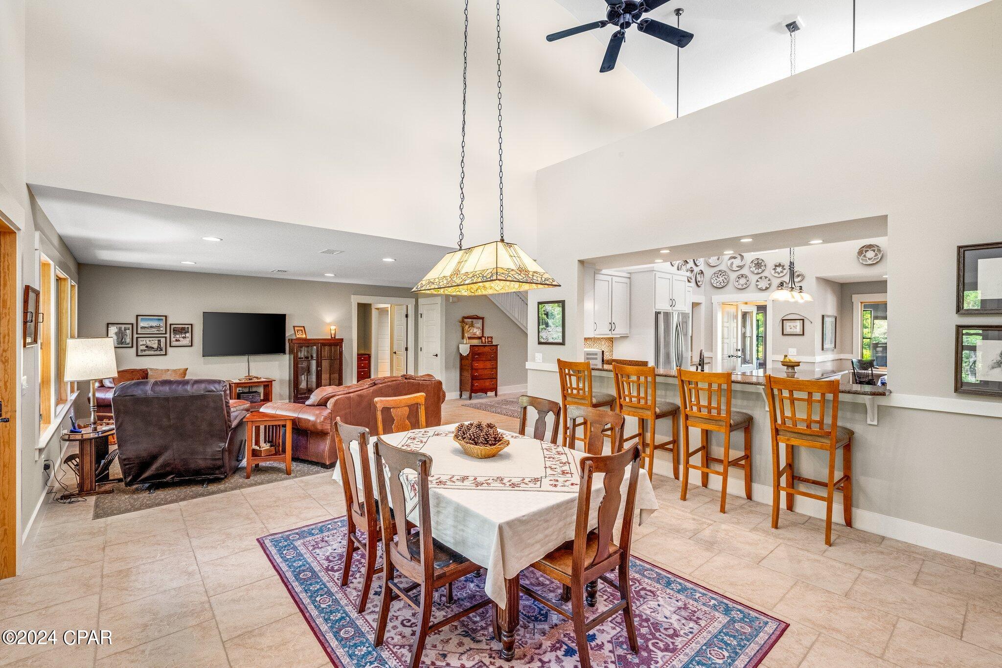 Lake Forest Estates - Residential