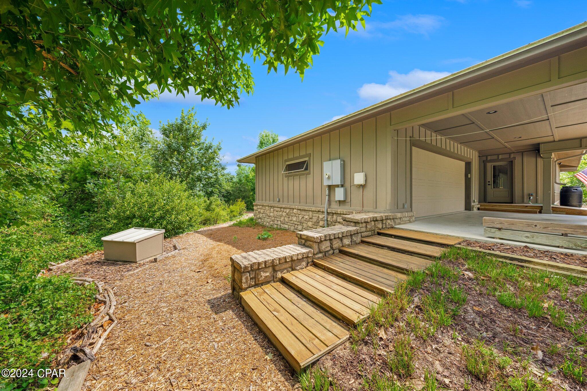 Lake Forest Estates - Residential