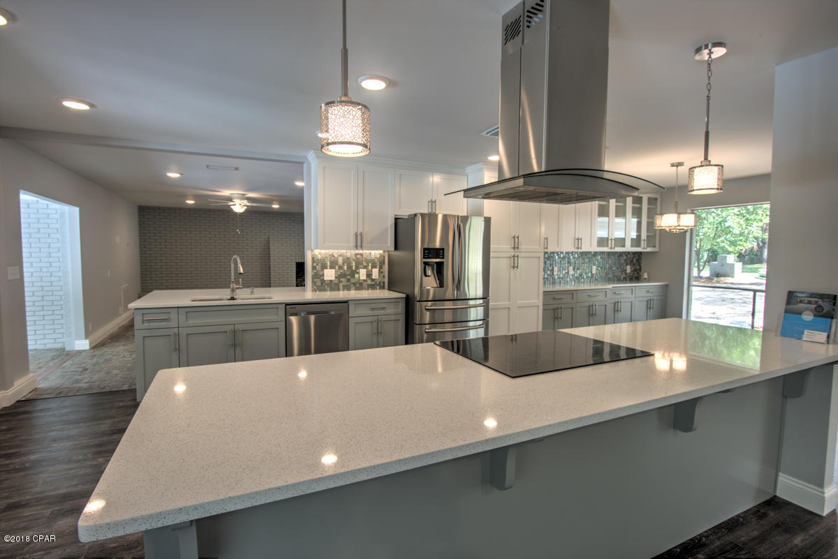 Pretty Bayou Island - Residential