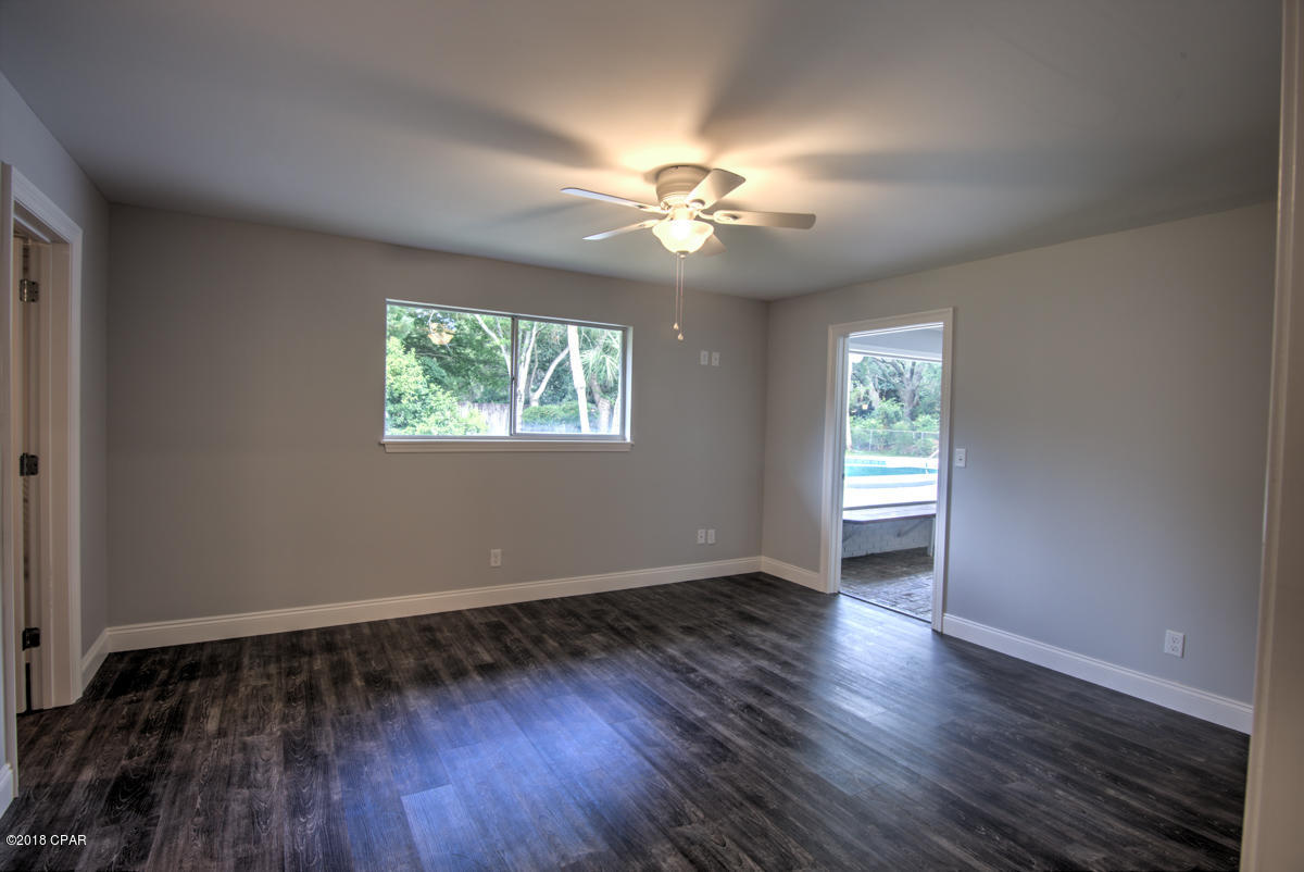 Pretty Bayou Island - Residential