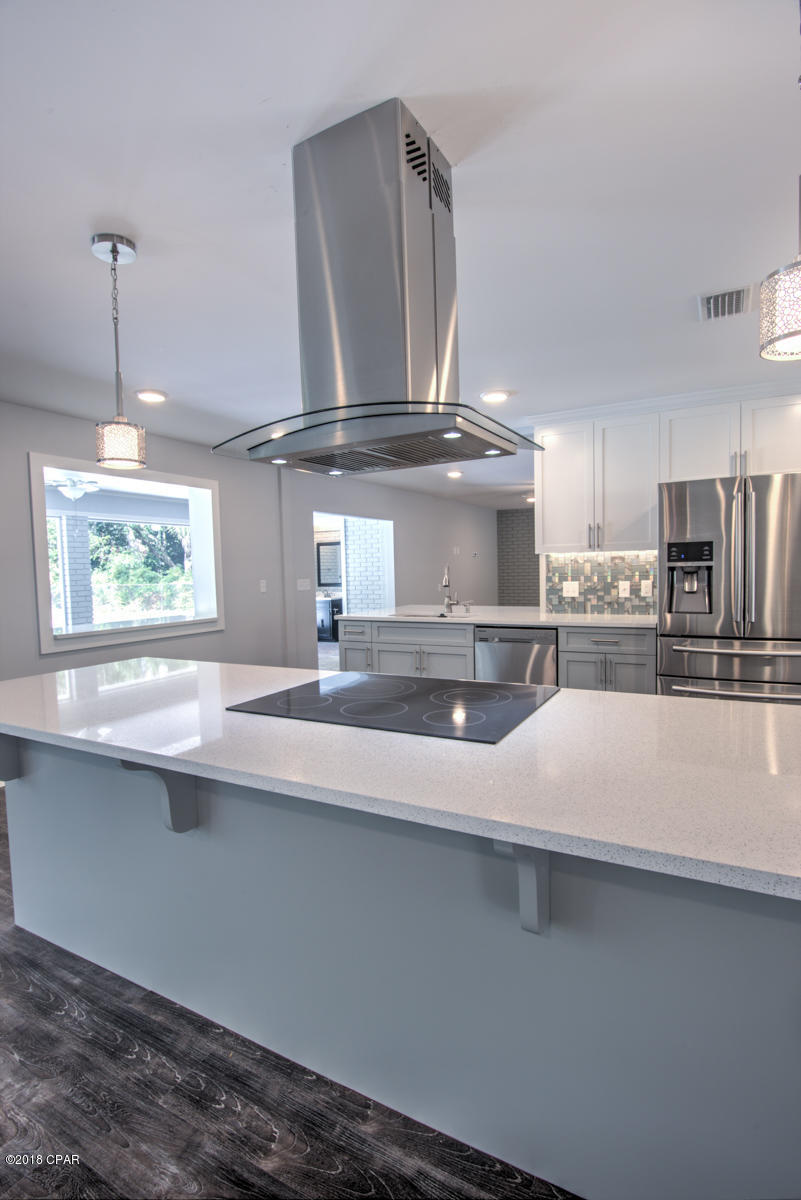 Pretty Bayou Island - Residential