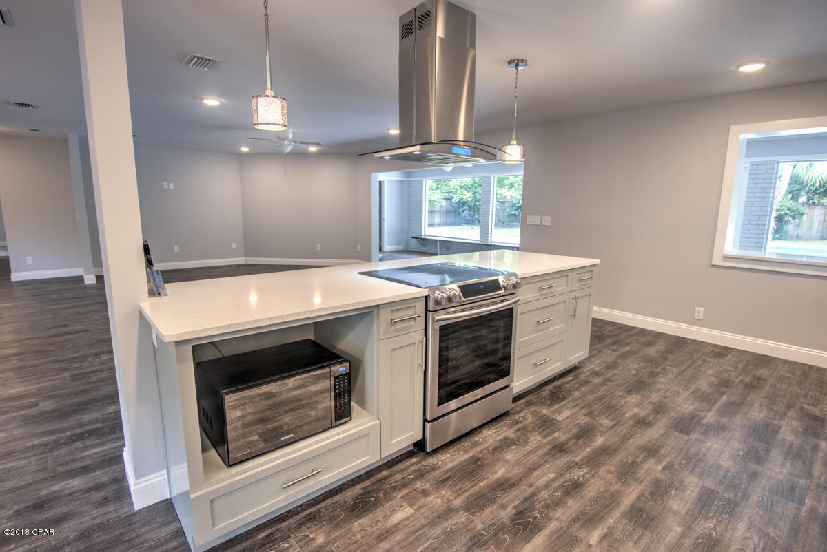 Pretty Bayou Island - Residential