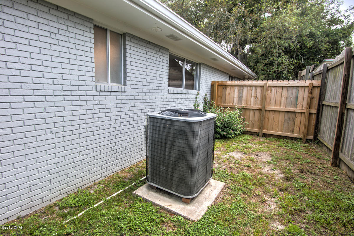 Pretty Bayou Island - Residential