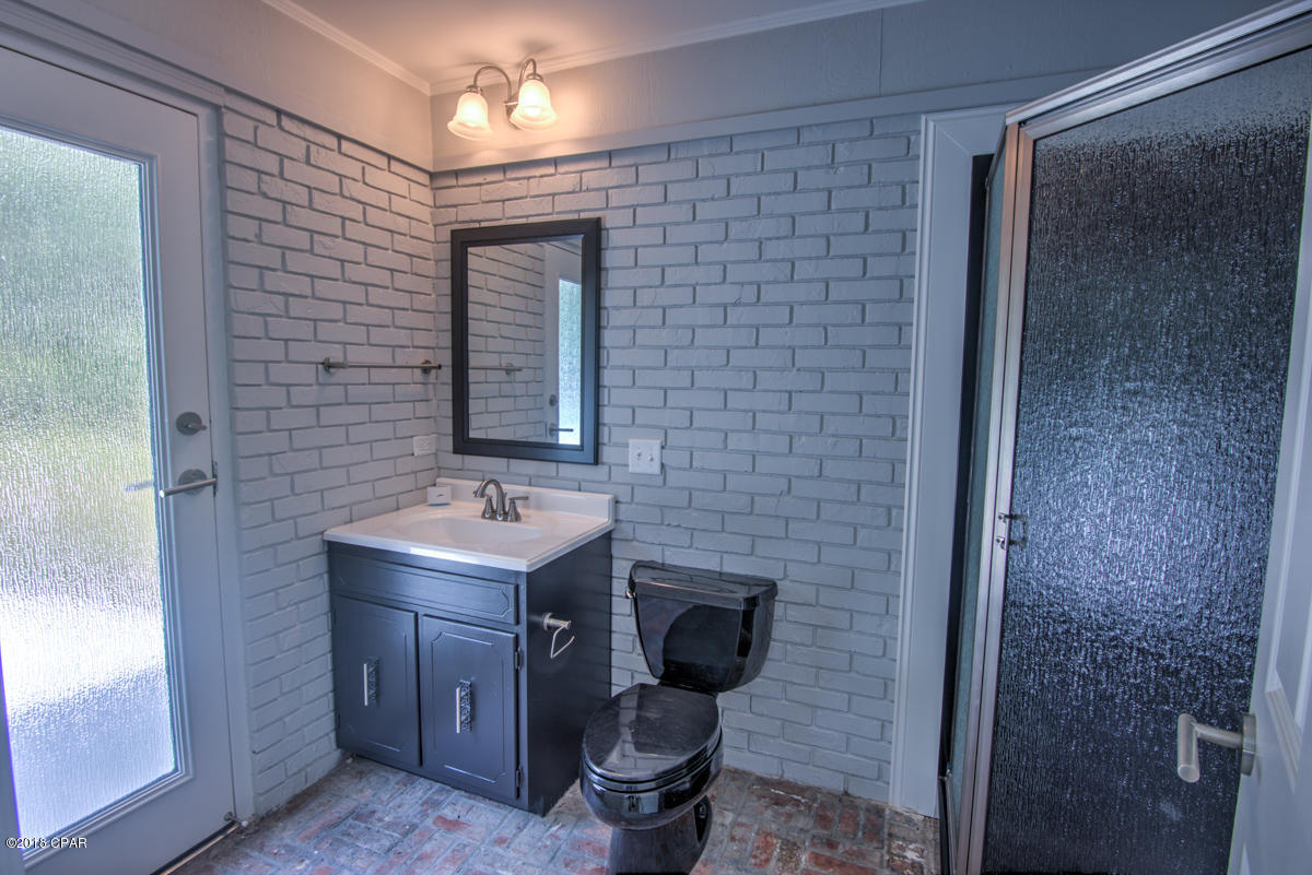 Pretty Bayou Island - Residential