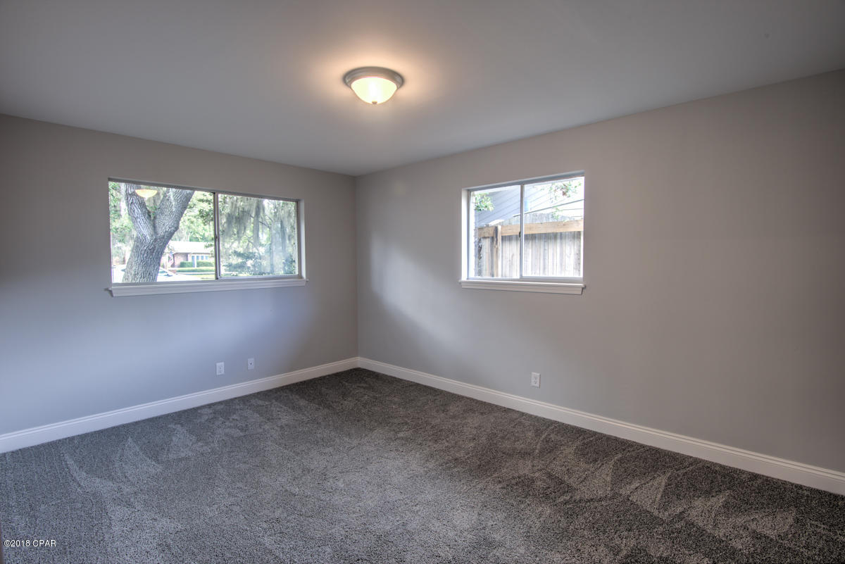 Pretty Bayou Island - Residential