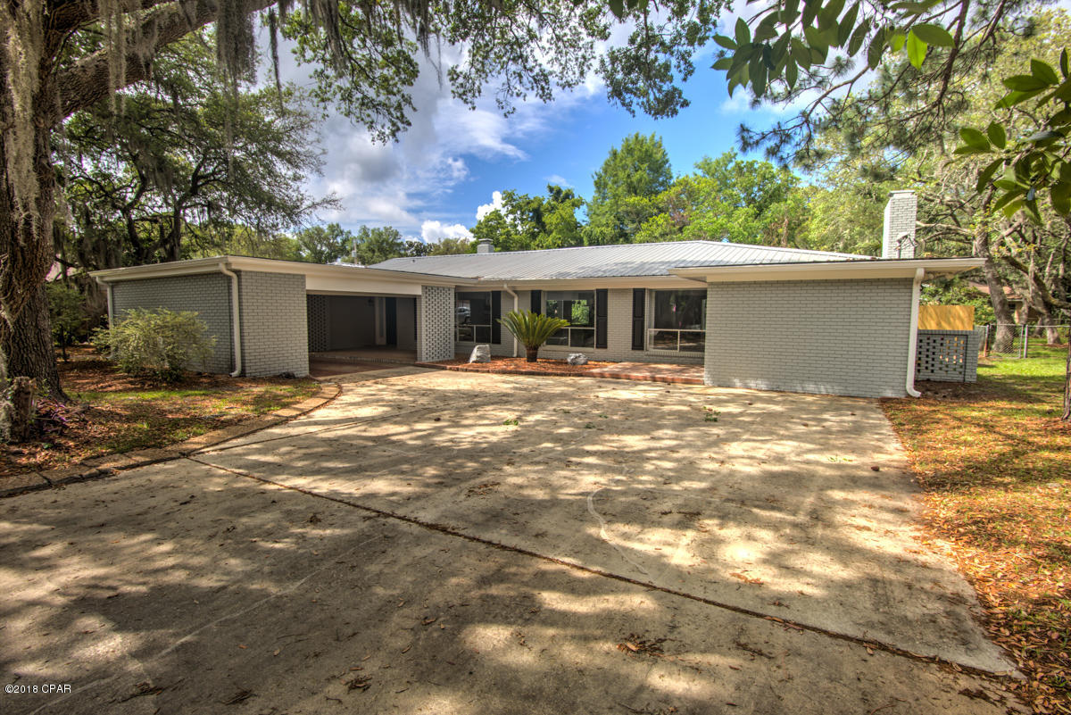 Pretty Bayou Island - Residential