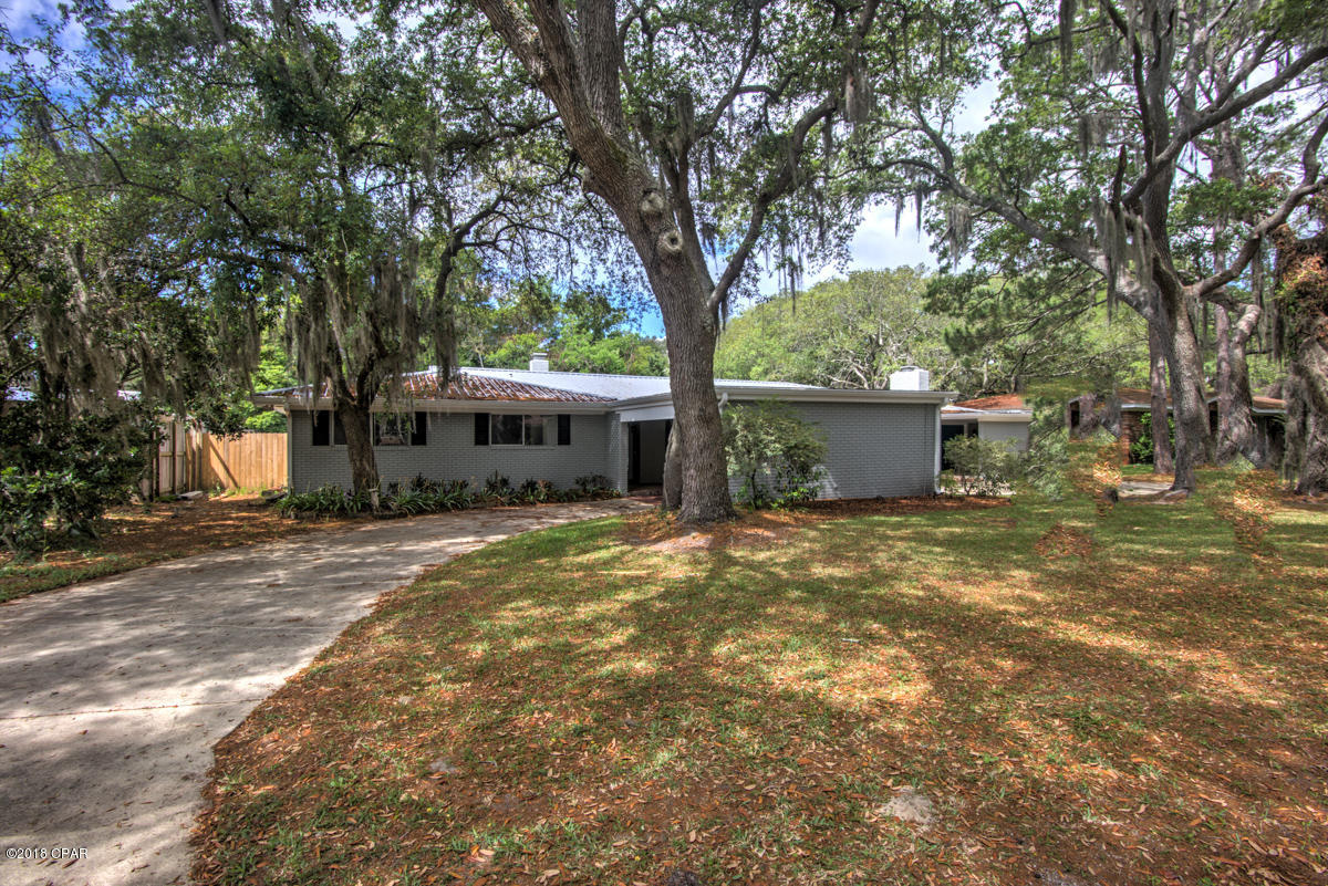 Pretty Bayou Island - Residential