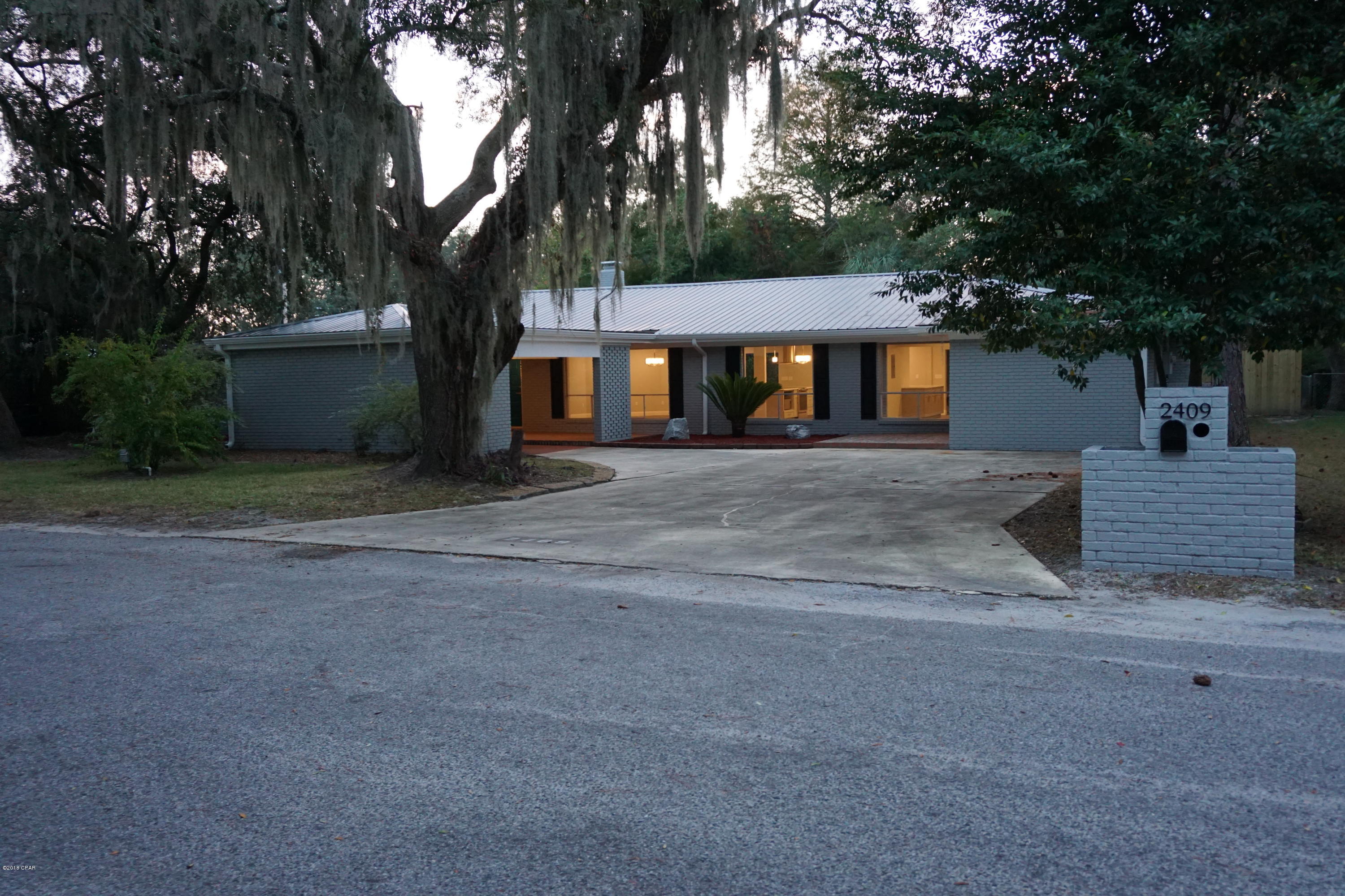 Pretty Bayou Island - Residential