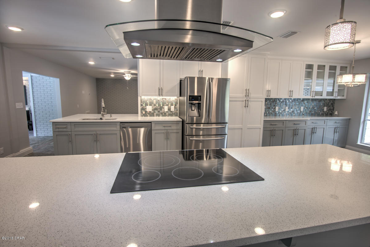 Pretty Bayou Island - Residential