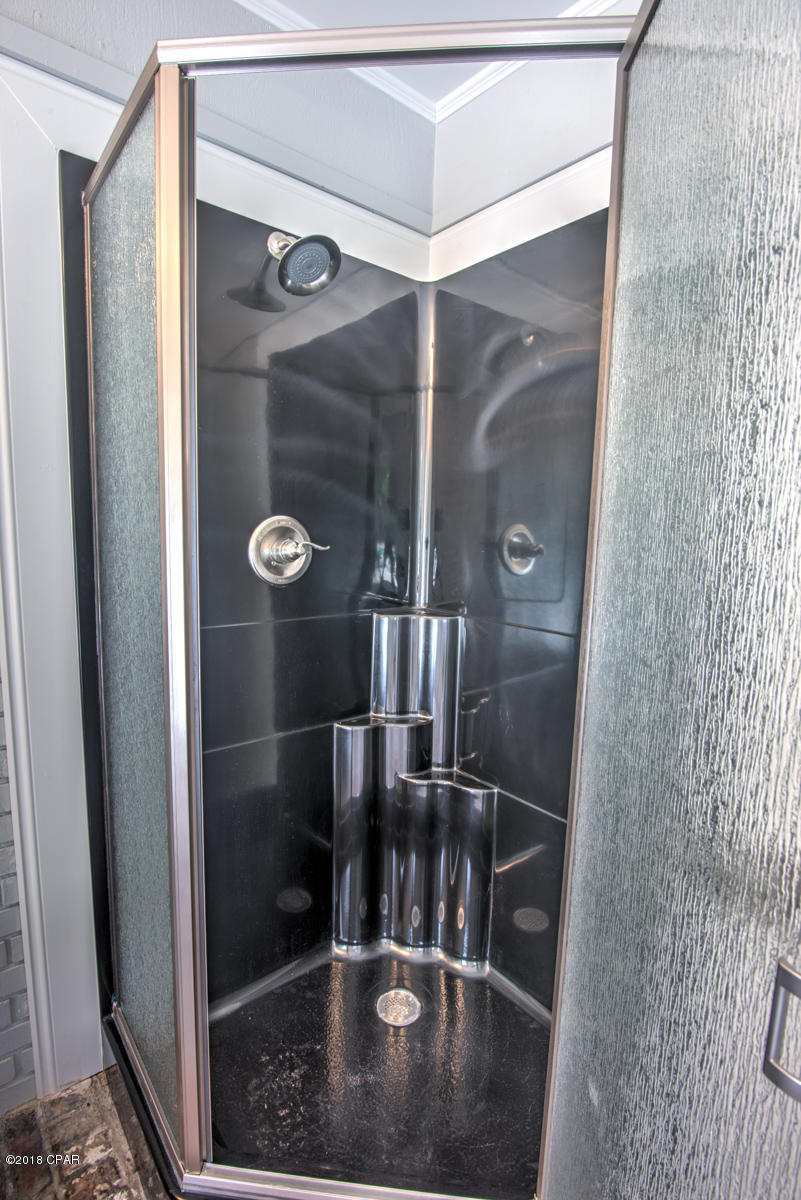 Pretty Bayou Island - Residential