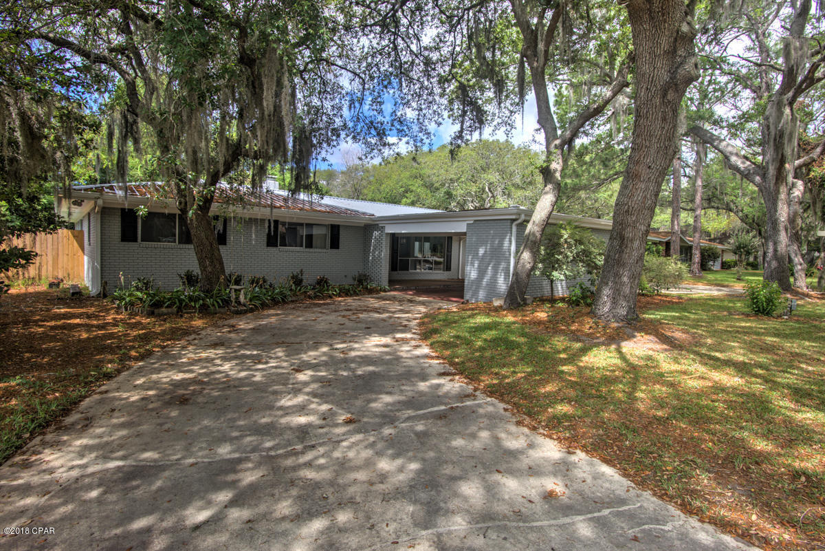 Pretty Bayou Island - Residential