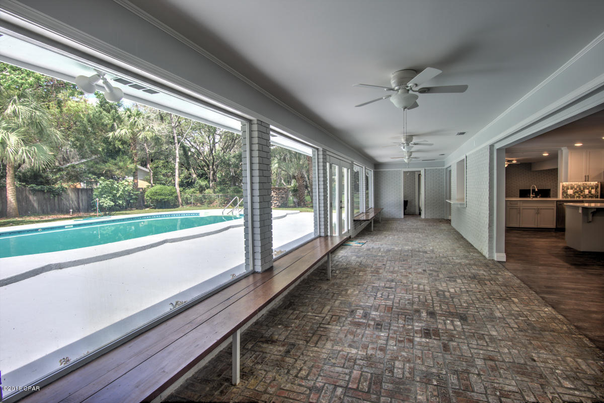 Pretty Bayou Island - Residential