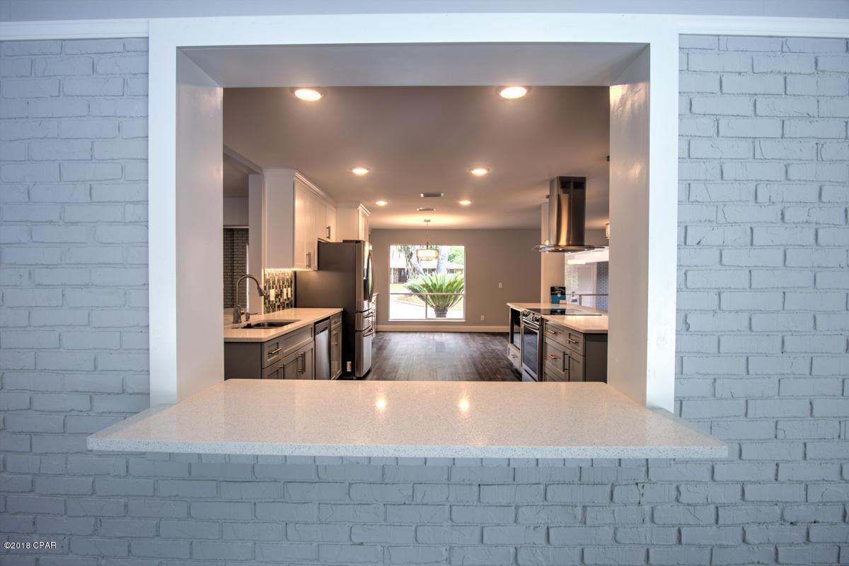 Pretty Bayou Island - Residential