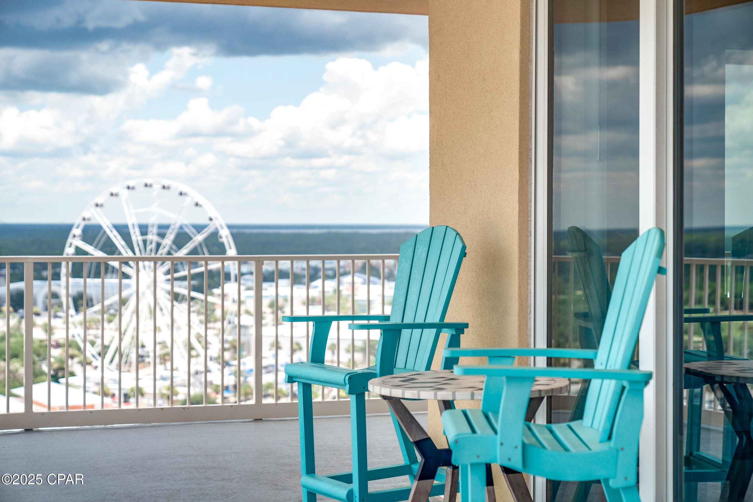 Calypso Towers III - Residential