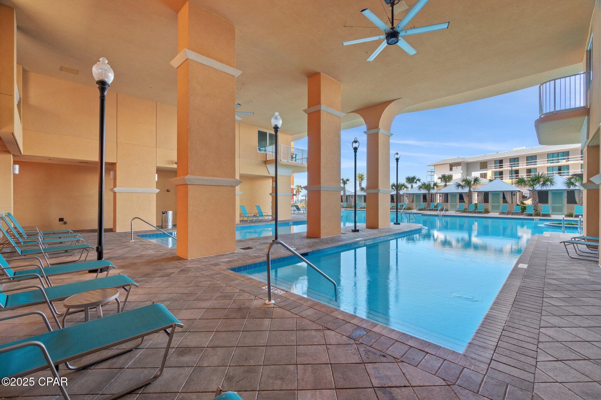 Calypso Towers III - Residential