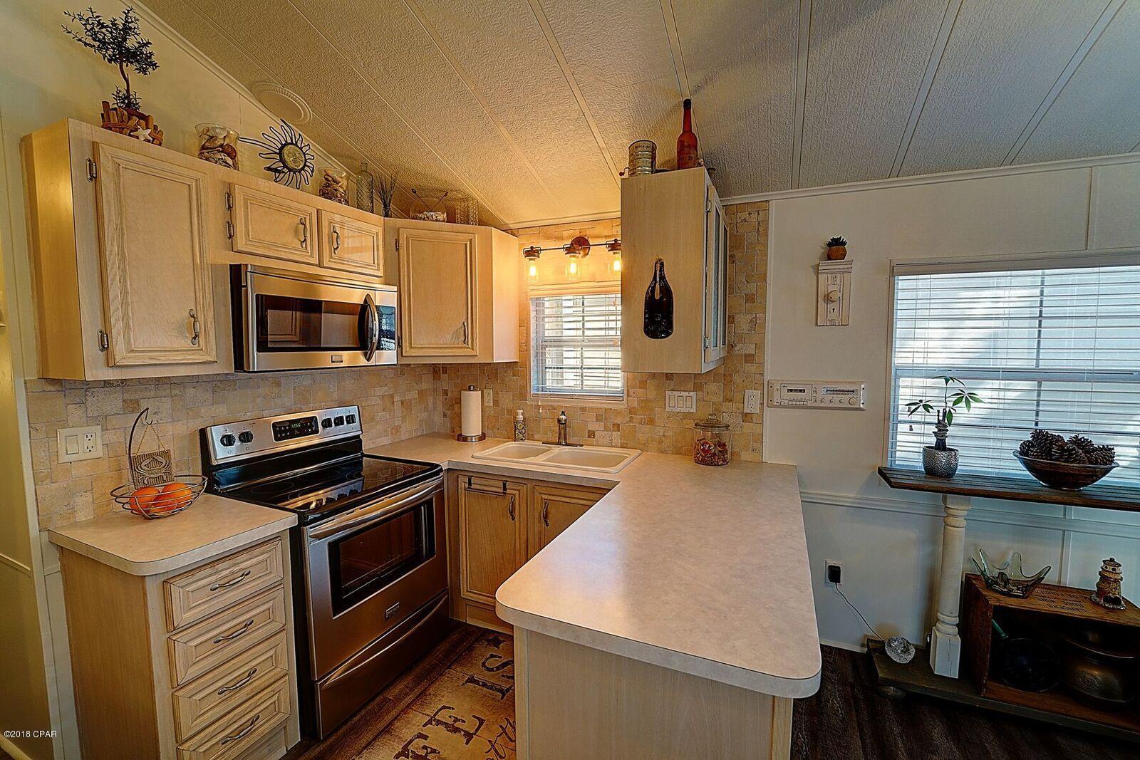 Emerald Pointe Resort - Residential