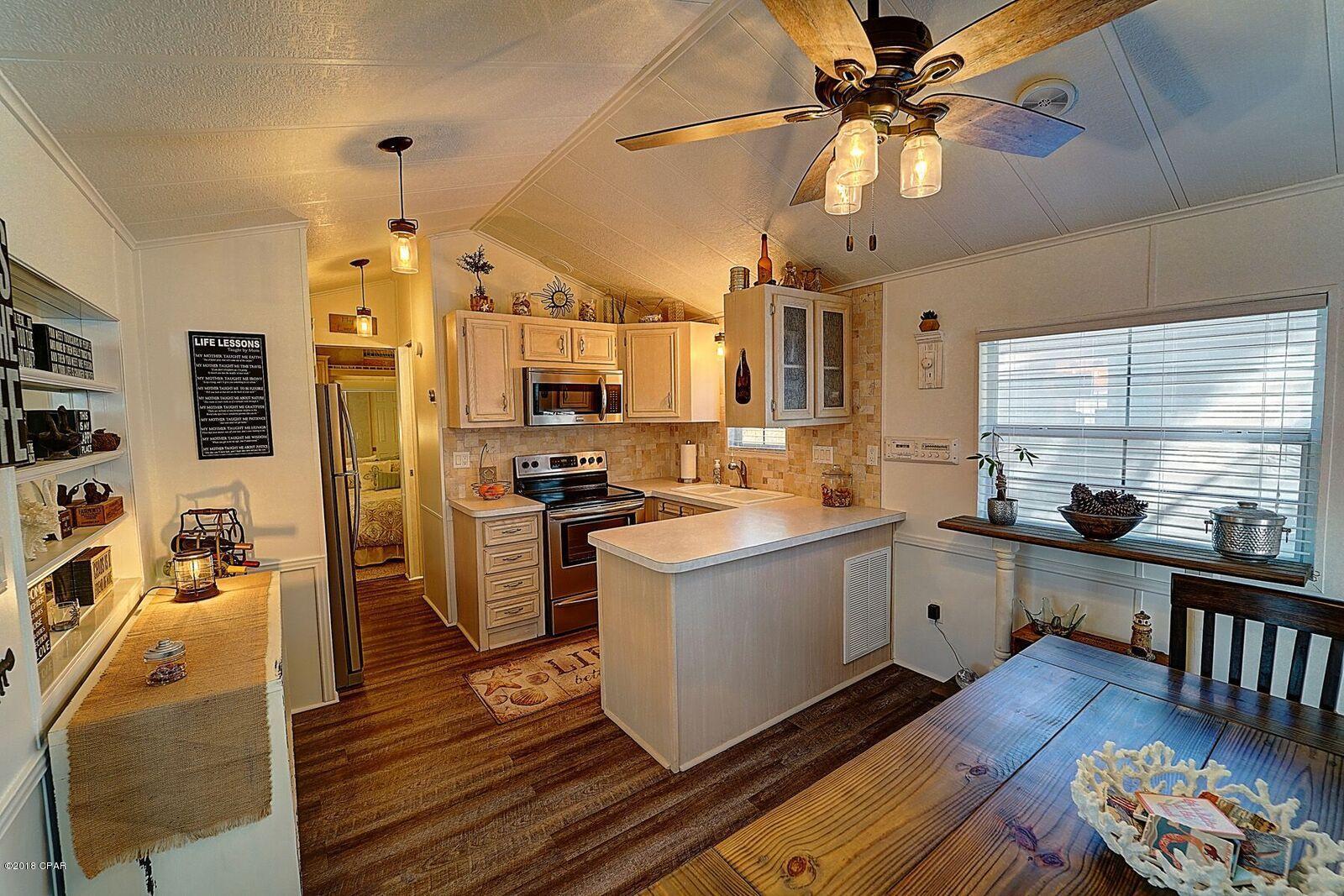 Emerald Pointe Resort - Residential