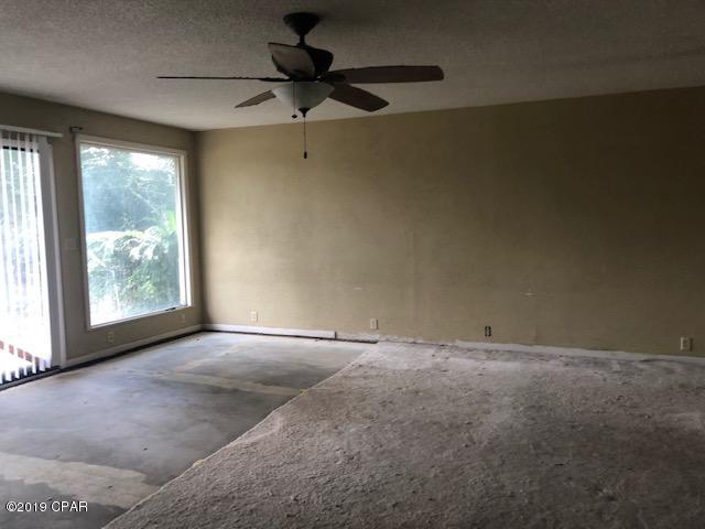 Lakewood Country Estates - Residential