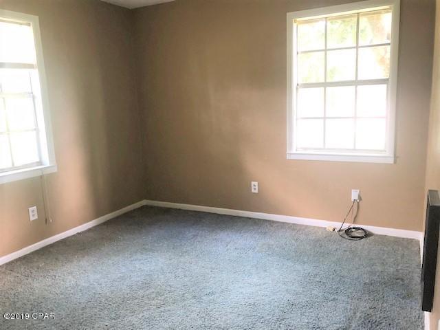 Lakewood Country Estates - Residential