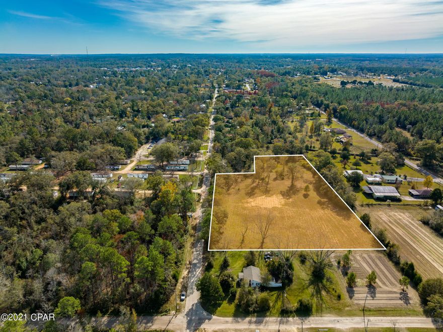 Calling all developers!!! 3.42 acre recently cleared lot in town just waiting on multi-family apartments, tiny homes, manufactured homes, or your own large estate in town. Approximately 381' of road frontage on 2nd Street. City has reviewed and sewage line runs alongside property line at 2nd street making it easy to tap and lower fees. Come check it out today before it's gone!