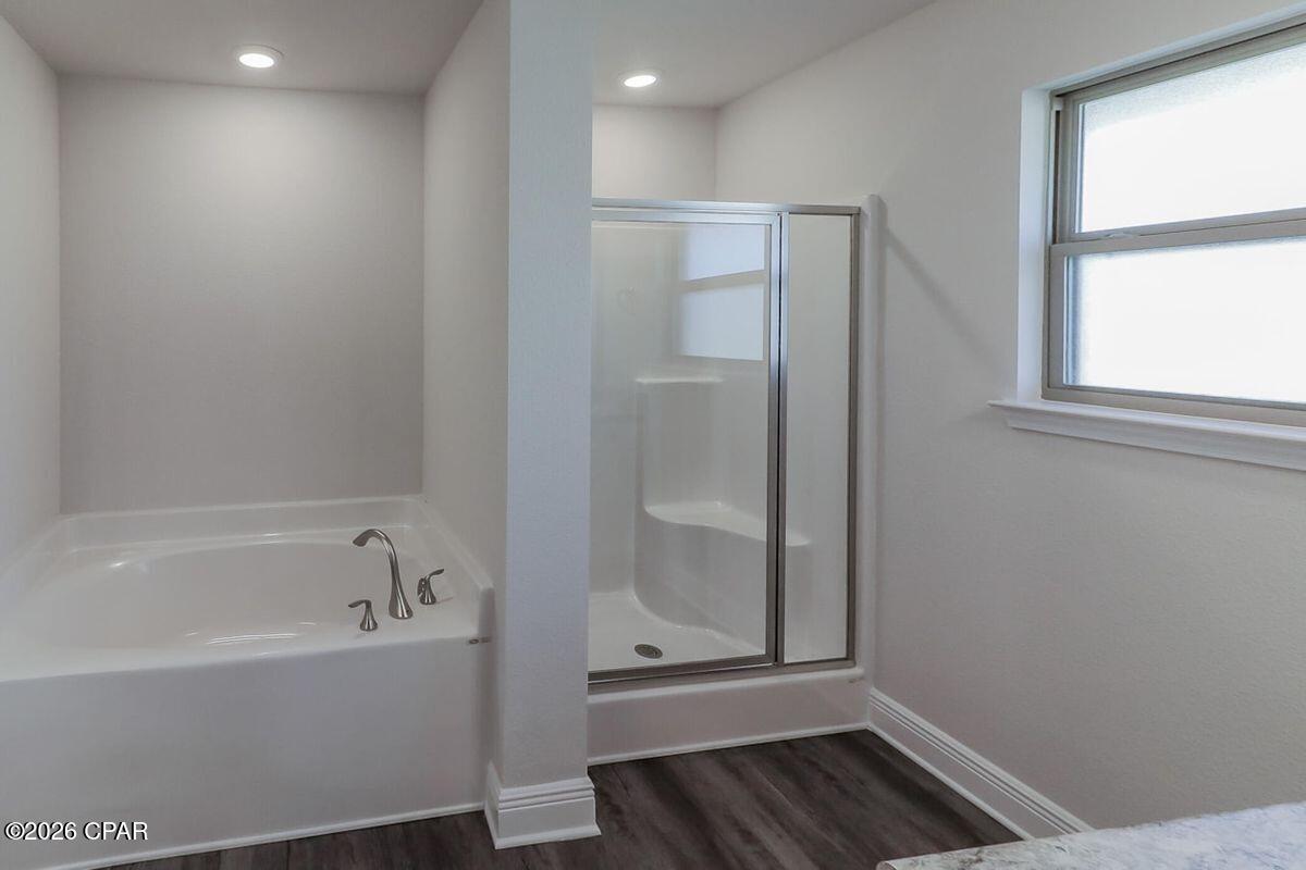 Cedar Creek At Deerpoint Lake - Residential