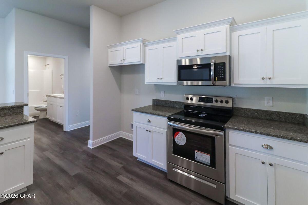 Cedar Creek At Deerpoint Lake - Residential