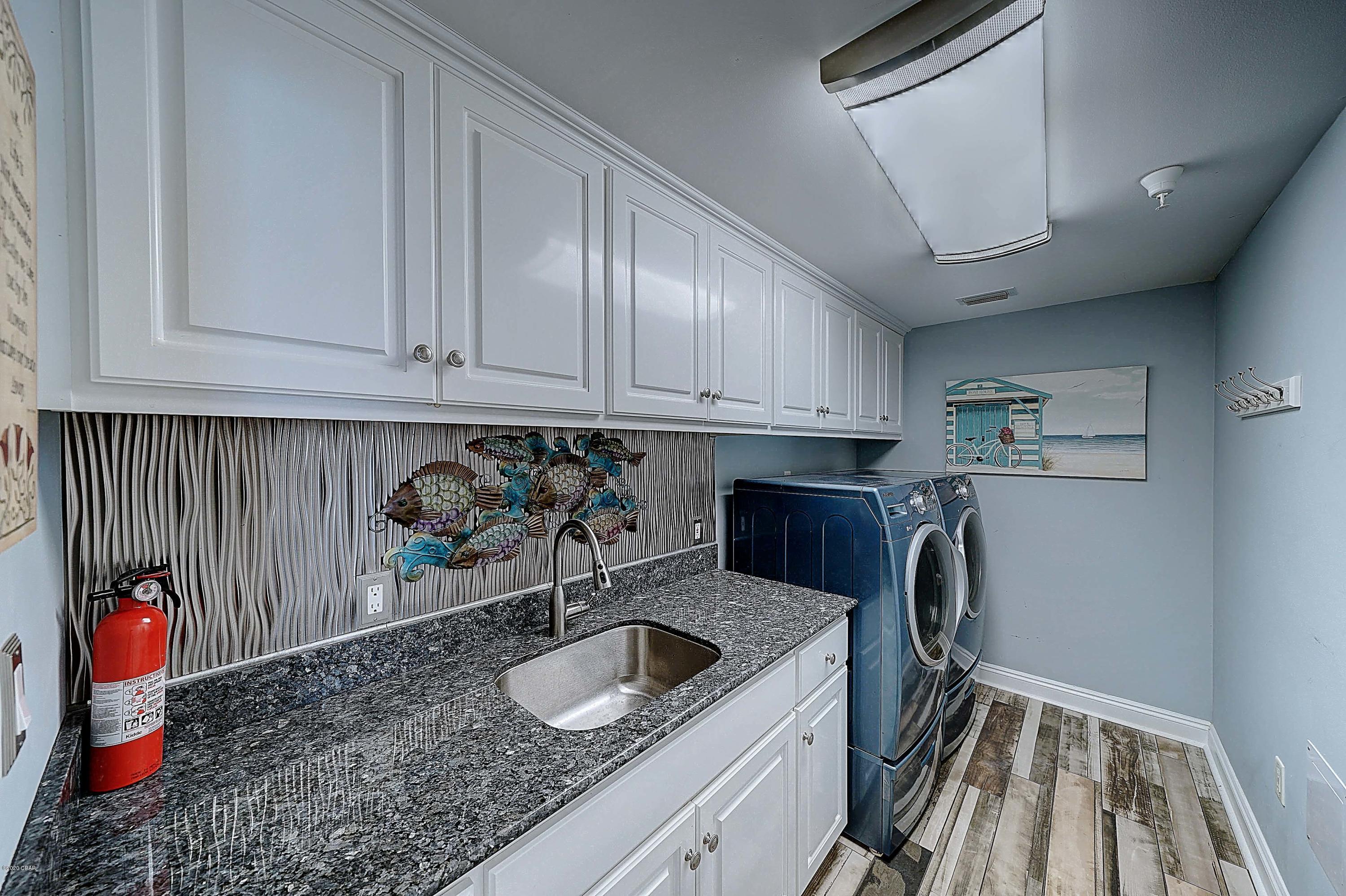 Hidden Dunes Condo - Residential