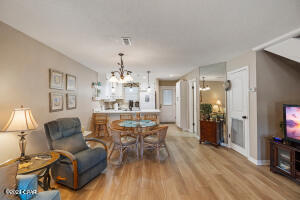 Villa Chateaus - Residential