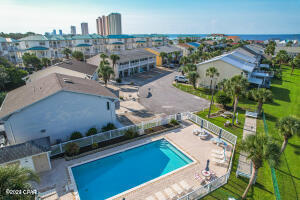 Villa Chateaus - Residential